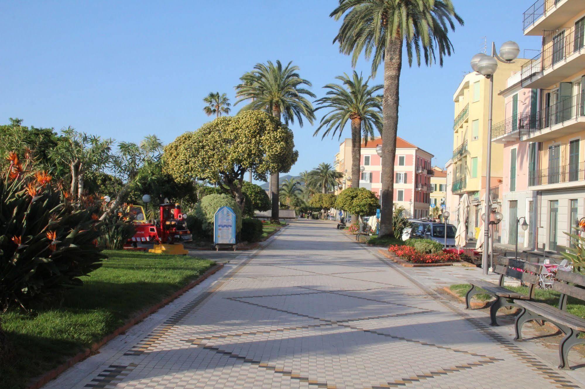 帕尔科·瓦肯泽（Parco vacanze Il Paese Di Cirib3）*